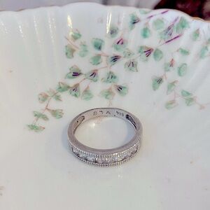 Elegant Silver Women's Ring